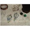 Image 4 : Costume jewelry assortment