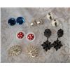 Image 1 : Assorted vintage and modern earrings