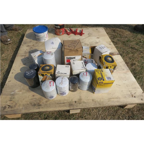 Lot of Filters  (Cecil Ferry)