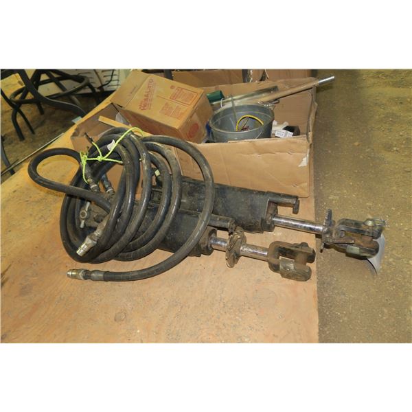 2 Dual-Action Cylinders