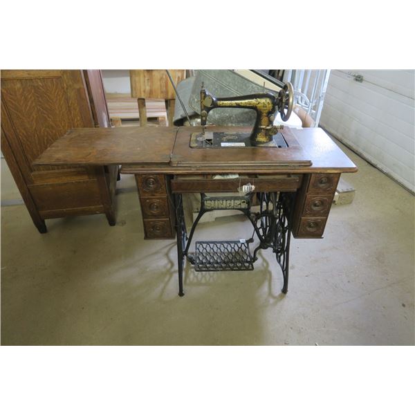 Singer Sewing Machine