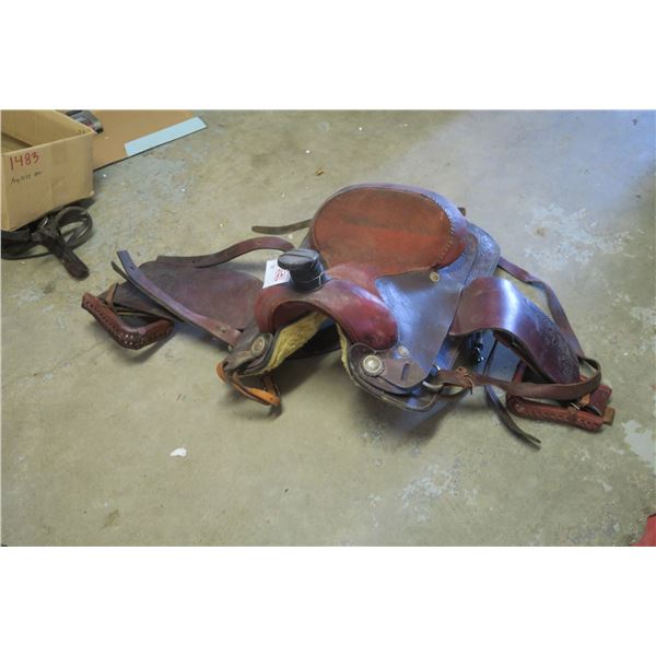 Western Saddle 15"