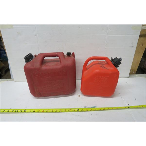 2 Jerry Cans