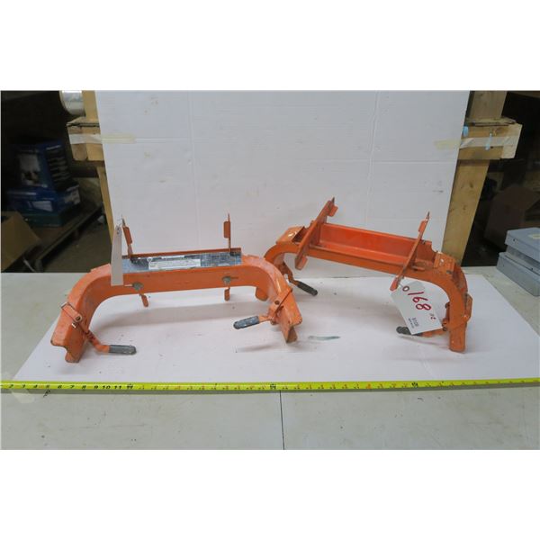 Workhorse Metal Saw Horse Top Frames (2)