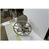 Image 3 : Large Vintage Winch