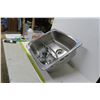 Image 3 : Stainless Sink w/ Faucet - 20x18"