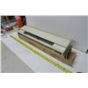 Image 3 : Westcan Baseboard Heater - 27" 500W