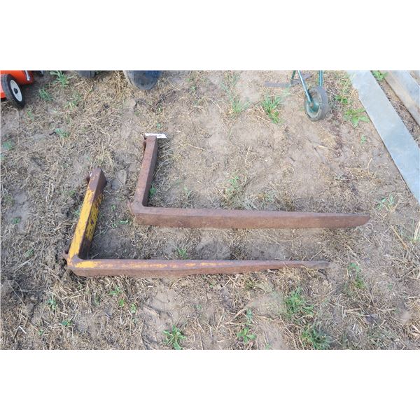 Pallet Forks for Skidsteer - 44x22"