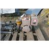 Image 1 : Briggs & Stratton Gas Engine - Has Compression - As Is