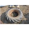 Image 2 : Tractor Tire & Rim 14-30