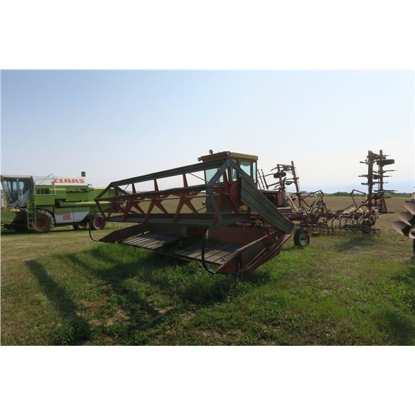 Versatile 400 SP Swather 16ft. - Ran All Week, Wouldn't Start Today (Oct 1st)