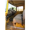 Image 9 : International Loadstar 1700 Gas Truck - VIN: D0522ECA20260 - ODO: 121567 - Box & Hoist, Roller Tarp 