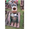 Image 6 : Fairbanks-Morse 12" Open Wheel Stationary Engine 6HP