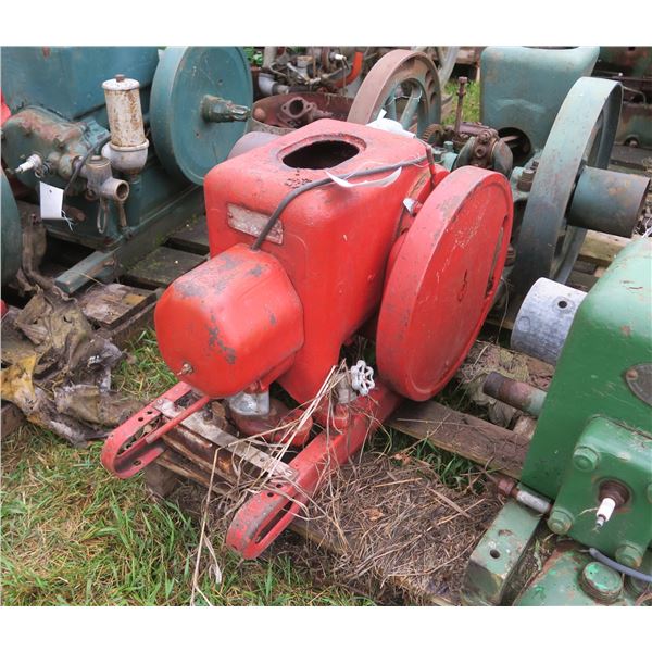IH Stationary Engine - Type LB, 1.5HP