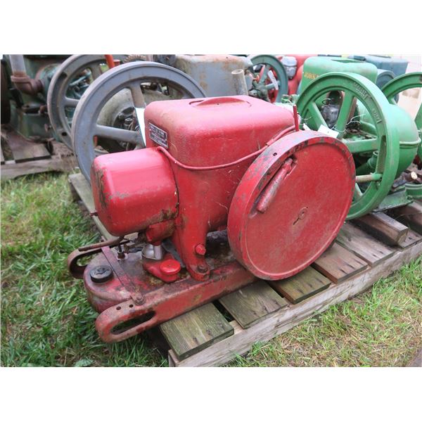 IH Stationary Engine Type LB