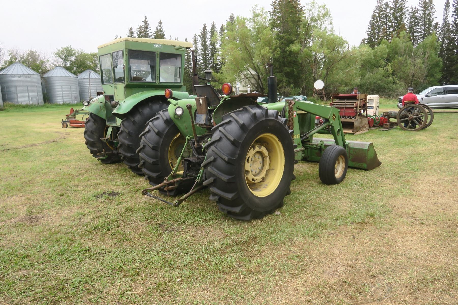 John Deere 2130 W JD 146 Loader 2031hrs 3 Point Hitch 18 4 30 john-deere-2130-w-jd-146-loader-2031hrs-3-point-hitch-18-4-30