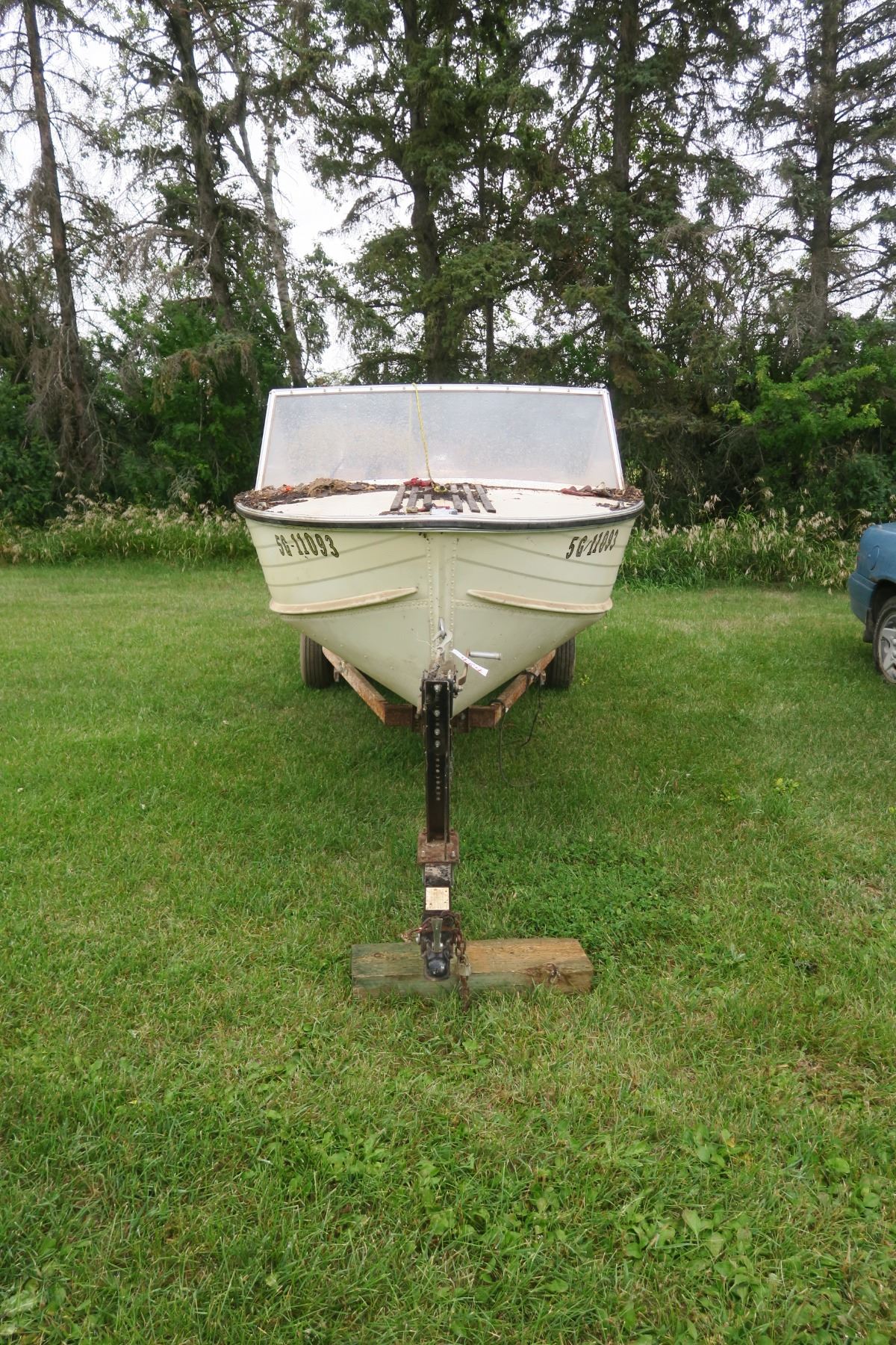 Springbok 14ft. Aluminum Boat, Motor & Trailer 35HP Mercury Engine