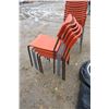 Image 5 : 5 Plastic Seat Orange Chairs