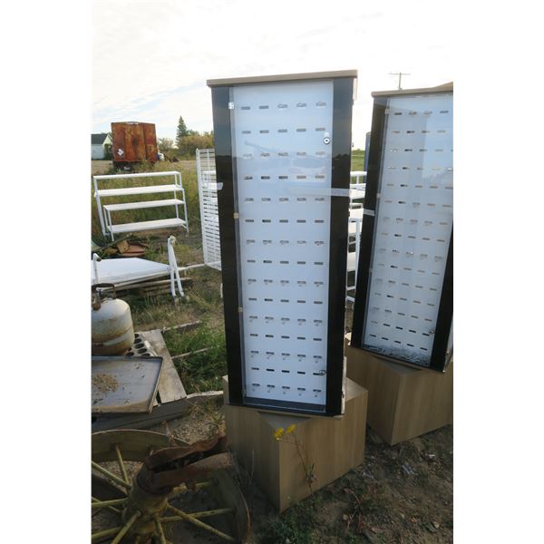 Rotating Display Case - 20x20x66"