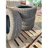 Image 1 : (4) NEWTempra Winter Quest (3) P215/50R17 M+S + (1) P225/65R17 M+S