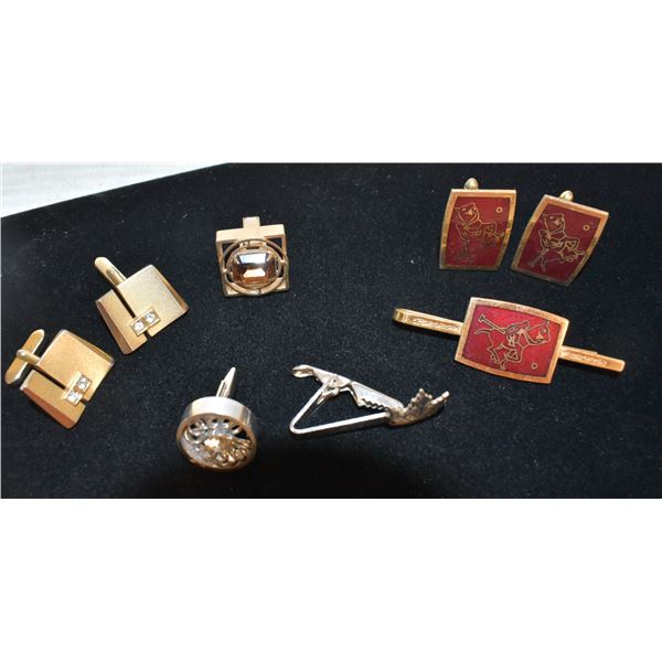 LOT OF VINTAGE CUFFLINKS AND TIE CLIPS