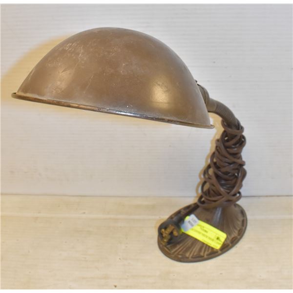 ANTIQUE GOOSE NECK DESK LAMP