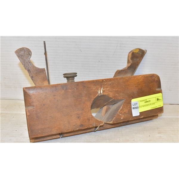 ANTIQUE WOODEN PLANE