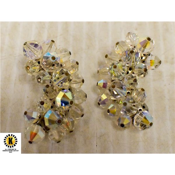 VINTAGE IRIDESCENT CRYSTAL DROP EARRINGS