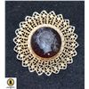 Image 1 : 1950S BLACK CAMEO BROOCH
