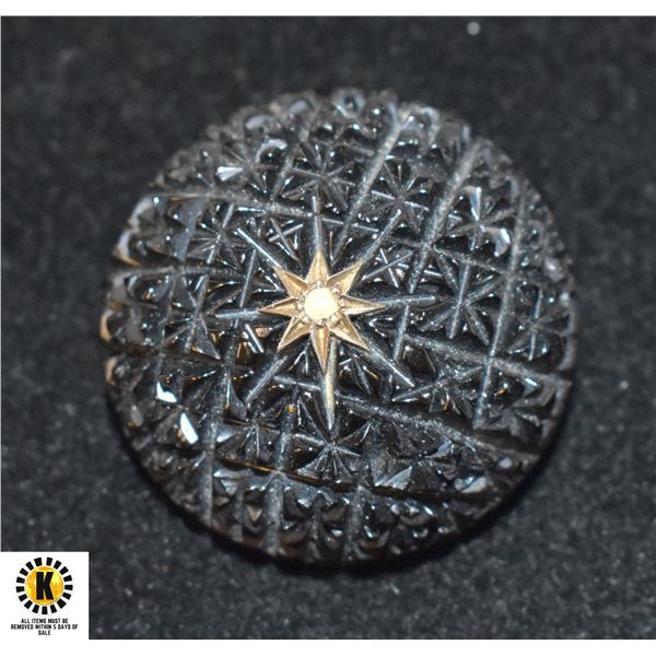 VINTAGE BLACK ORNATE BROOCH