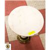 Image 2 : 97.ORNATE QUARTS SIDE TABLE WITH GOLD DETAIL