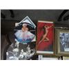 Image 2 : Lot of Marilyn Monroe Photos & Dishes
