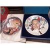 Image 2 : 25-Disney Collector Plates - 25 X $