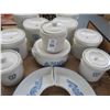 Image 2 : Pfaltzgraff Jars & Condiment Tray