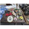 Image 1 : 13-Capodimonte Flower & Vase - 13 X $