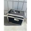 Image 2 : Vaultz case