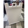 Image 3 : Folding sign/message stand