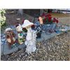 Image 1 : Gnomes, Bears and Wildlife Garden Décor