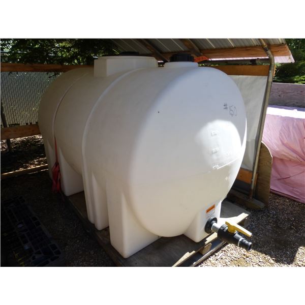 500 gal Poly water tank c/w valve