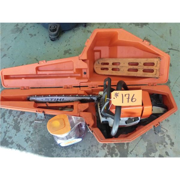 Stihl 034, 16" chainsaw c/w chain oil