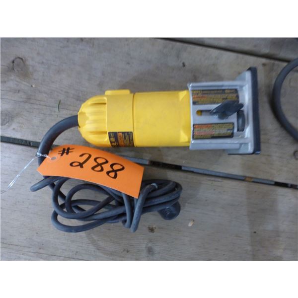 DeWalt  router