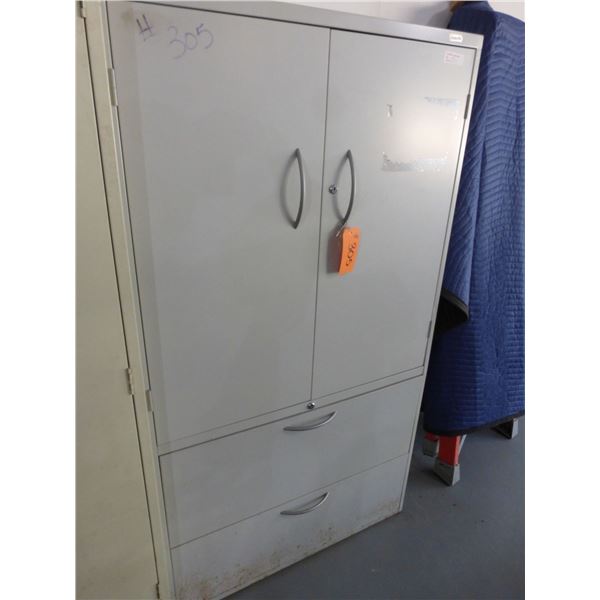 Grand & Toy storage cabinet, 5 1/2' x 3'