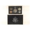 Image 2 : 1994 US SILVER PROOF SET (WITH BOX) WITH SPOTS IN