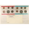 Image 2 : 1972 US MINT SET (UNC) P/D/S (WITH ENVELOPE)