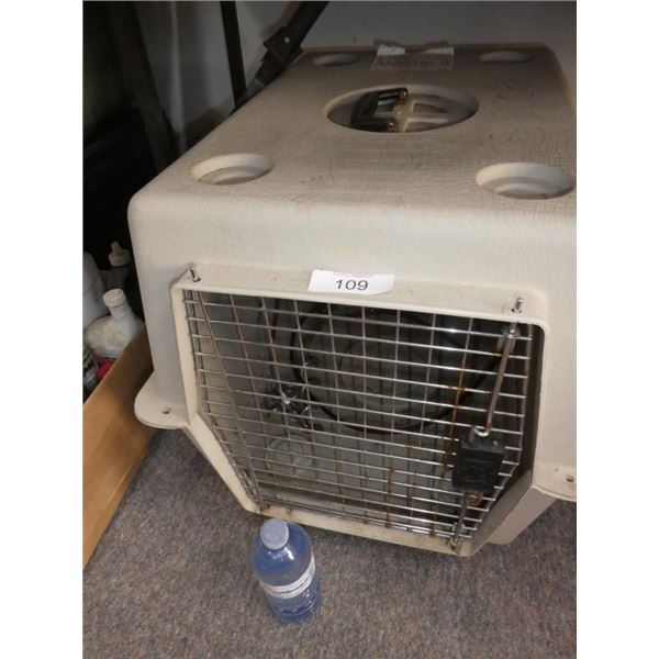 animal kennel