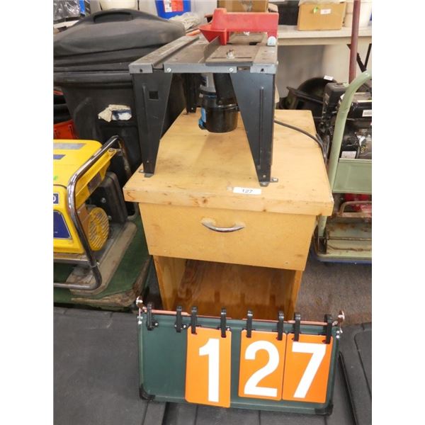 Craftsman electronic / Router in Table