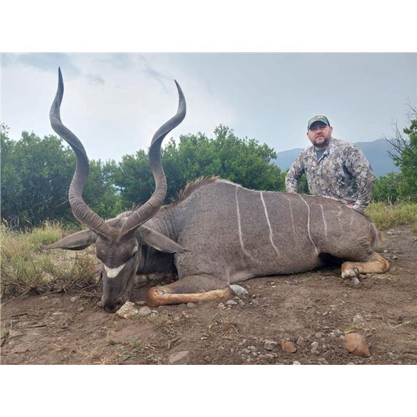 Eastern Cape South Africa 8-Day Safari for Two Hunters