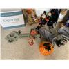 Image 2 : Assortment of Halloween Decorations