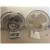 Image 1 : 2 x Oscillating Desk Fans