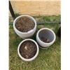 Image 1 : 3 x Stone Planters